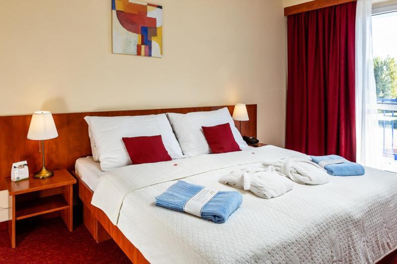 Hotel Senec Aqua Resort - Family Friendly Dış mekan fotoğraf