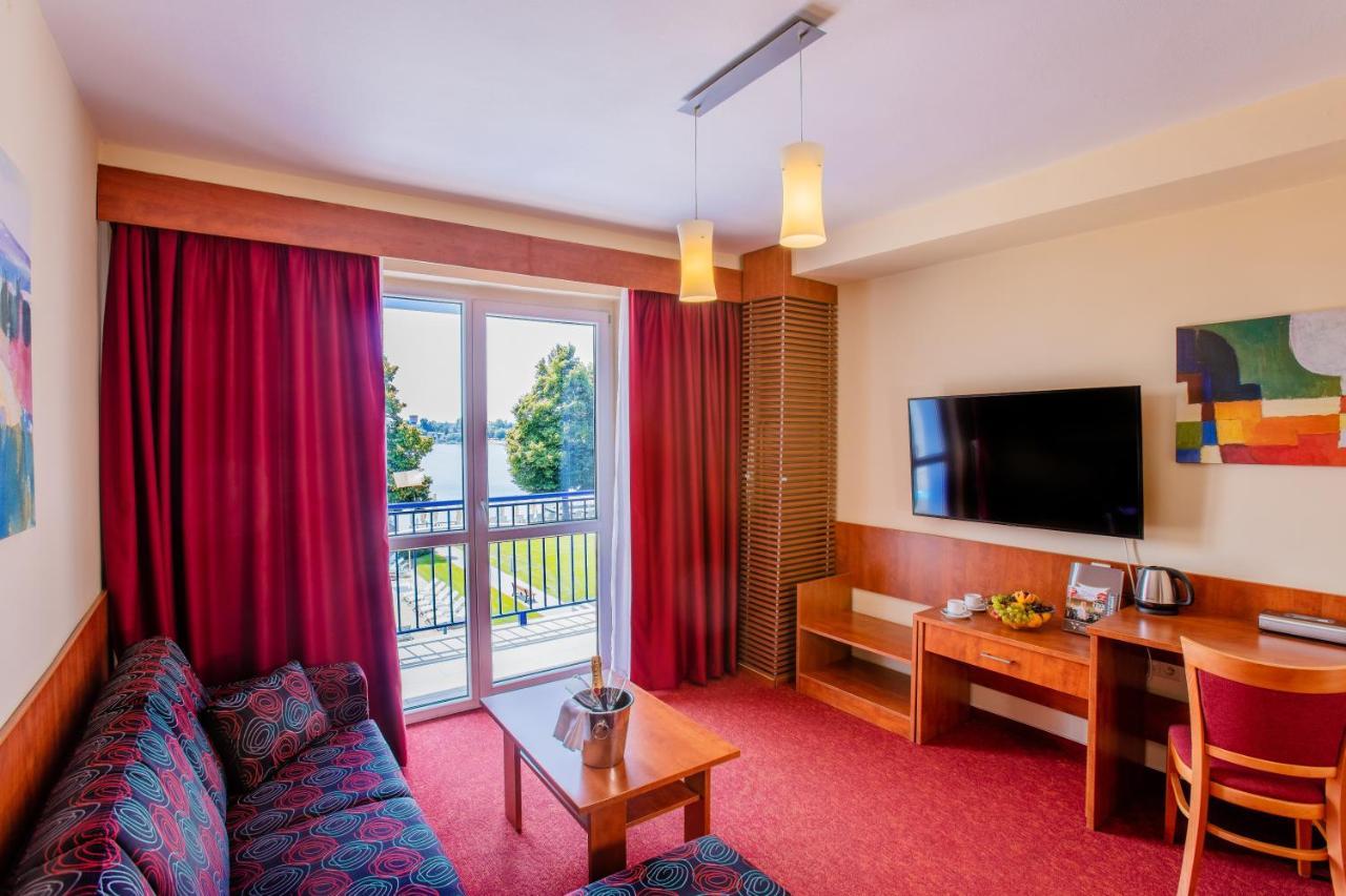 Hotel Senec Aqua Resort - Family Friendly Dış mekan fotoğraf