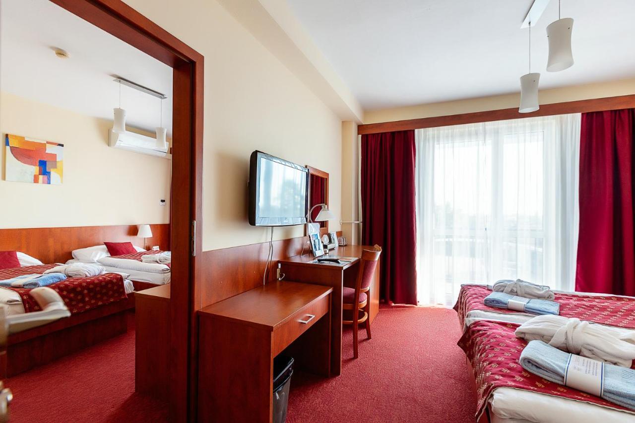Hotel Senec Aqua Resort - Family Friendly Dış mekan fotoğraf